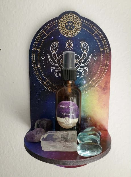 intuition moon water spray