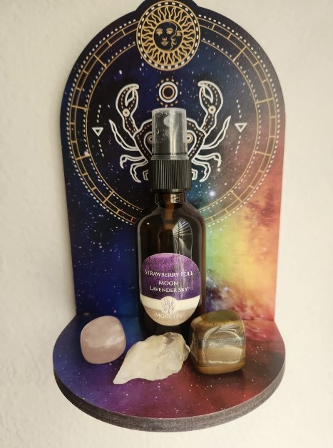 Moon Water Mobility Connection Spray